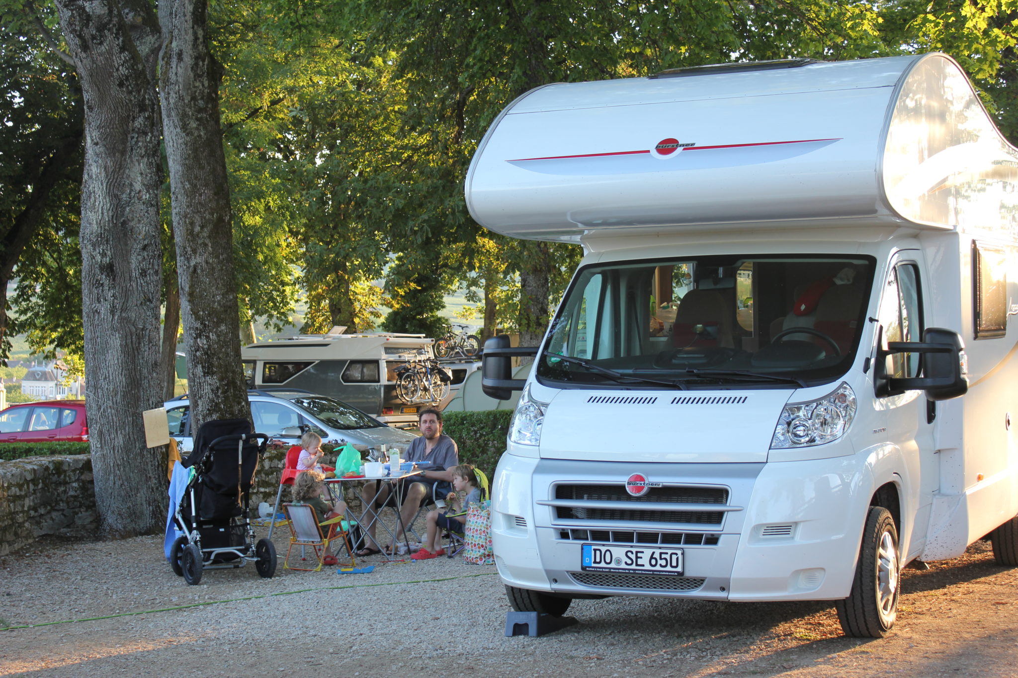 Unsere Dose aus Dortmund. Zeltplatz im Burgund in Frankreich.