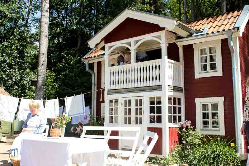 Maditas Wohnhaus und die Magd. Wohnhaus Madita in Astrid-Lindgrens-Welt