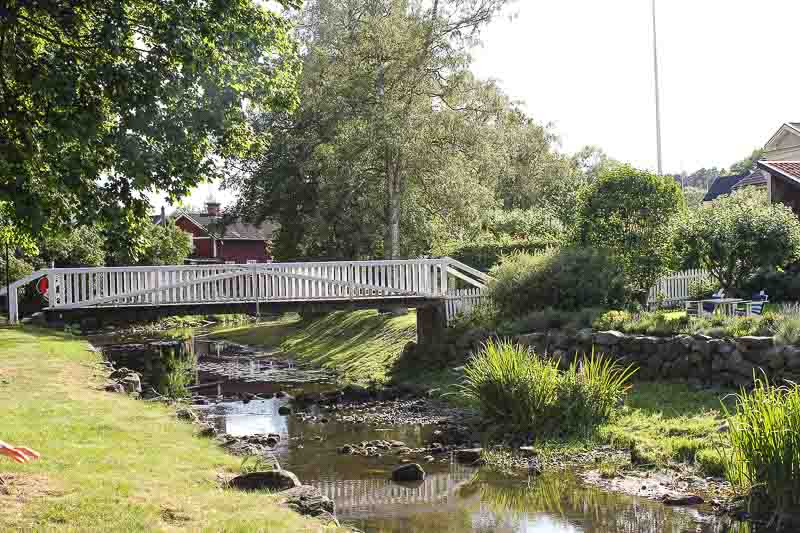 Der Fluß Storån in Söderköping Bruecke ueber den Fluß Storån in Soederkoeping