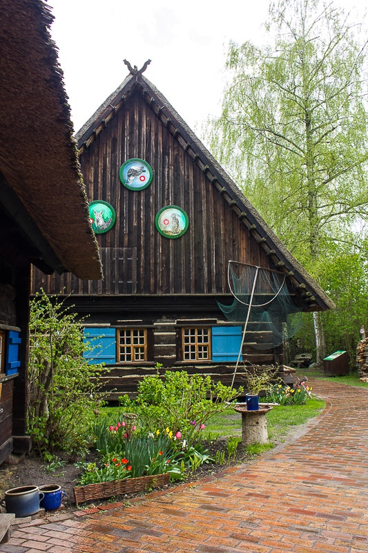 Schöne Vorgärten im Freilichtmuseum in Lehde. Freilichtmuseum in Lehde.