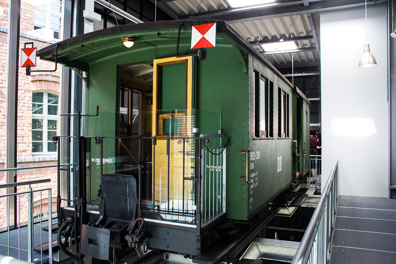 Alter Personenwagen. Alter Personenwaggon im Spreewald-Museum in Luebbenau.