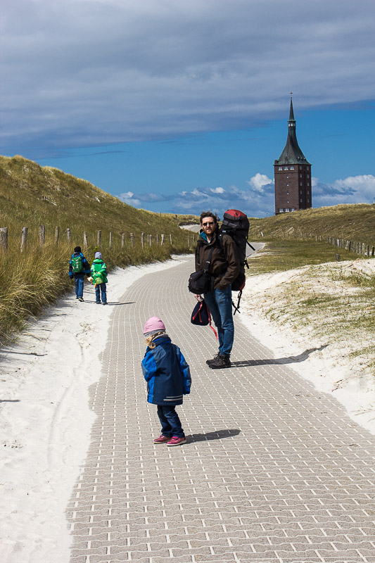 Immer mal wieder kleine Pausen. Muß ja auch sein. Westturm Wangerooge