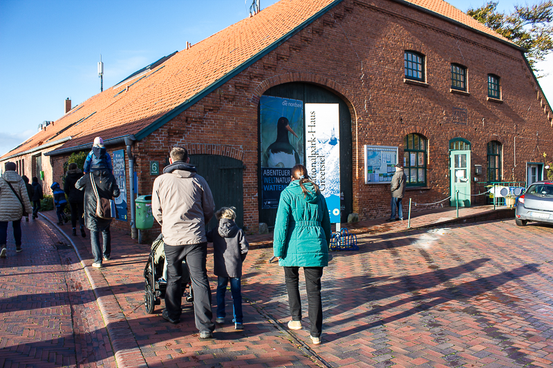 Das Golfhaus ist ein typisches Bauernhaus in Ostfriesland. Nationalpark-Haus in Greetsiel.