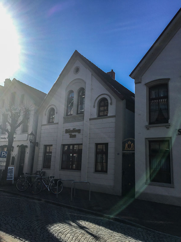 Gleich daneben gibt es das Teemuseum. Buenting Tee in Leer.